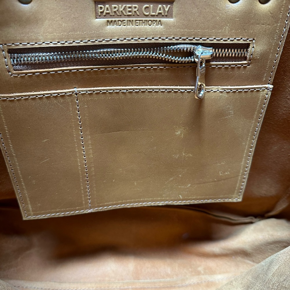 Parker Clay- Merkato Signature Tote-SOLD OUT- Rusty Brown—orig $248 - Picture 5 of 11